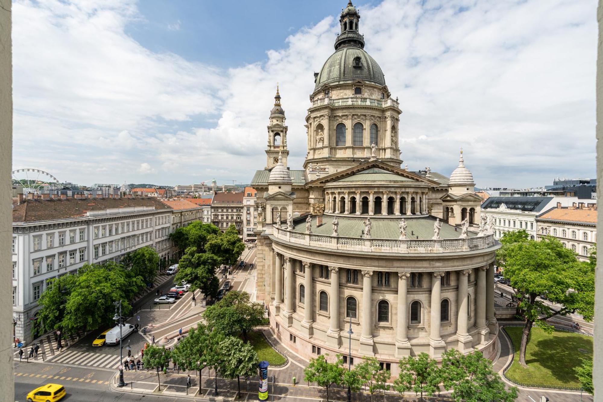 Amora Homes Basilica And Castle View Luxury Suite, Free Parking Reservation Needed Budapeszt